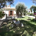 Yannis\' Village