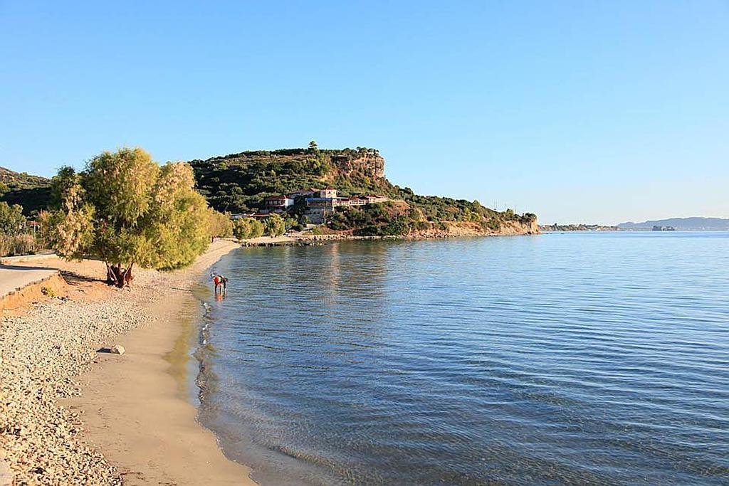 Yannis' Village Villa Keri